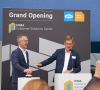 Hima Jörg de la Motte und Steffen Philipp bei der Eröffnung des Customer Solutions Center in Brühl.JPG